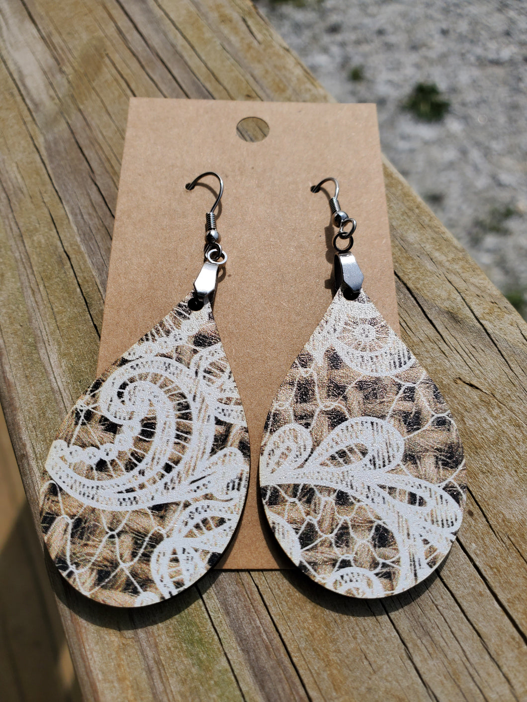 Burlap and lace wood earrings